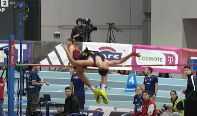 Συγκλονιστική εμφάνιση από τον Χάρη Αλιβιζάτο